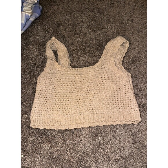 Nisan crochet flower cream top - Picture 3 of 3